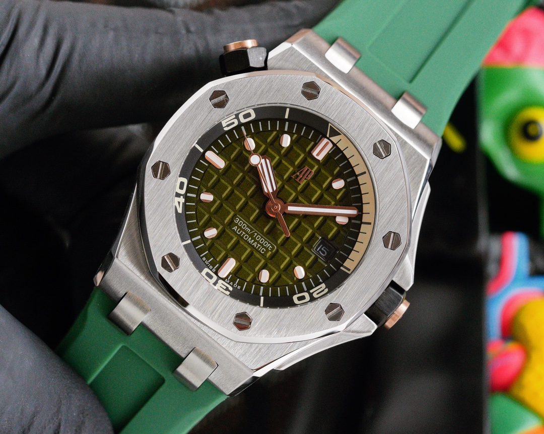 Audemars Piguet Royal Oak Offshore 15720ST.OO.A052CA.01avocado